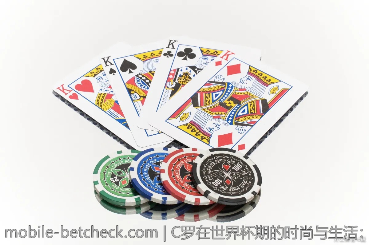 C罗在世界杯期的时尚与生活：不为人知的一面